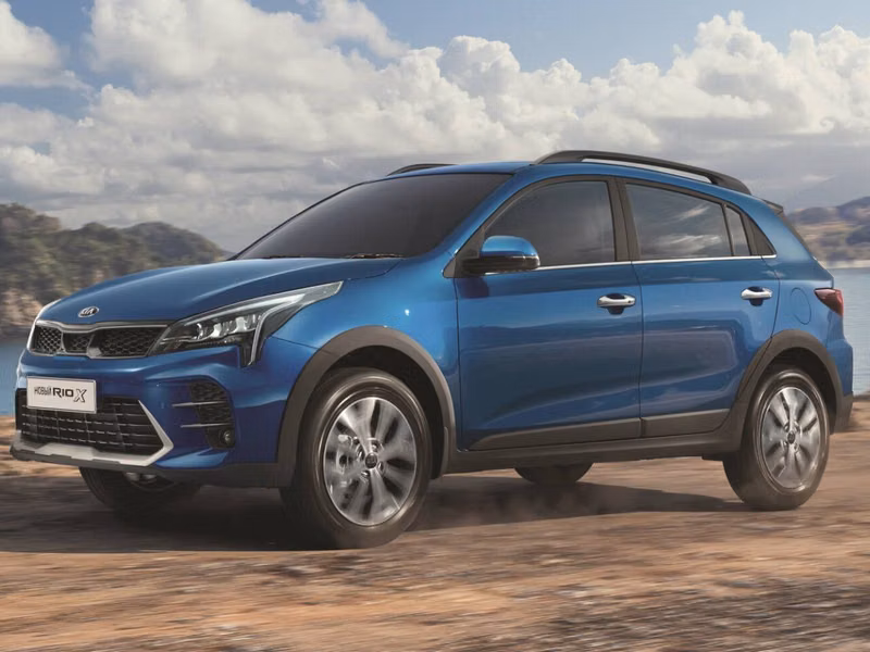 Kia Rio IV (FB) Рестайлинг, Хэтчбек 5 дв. X — вид спереди справа