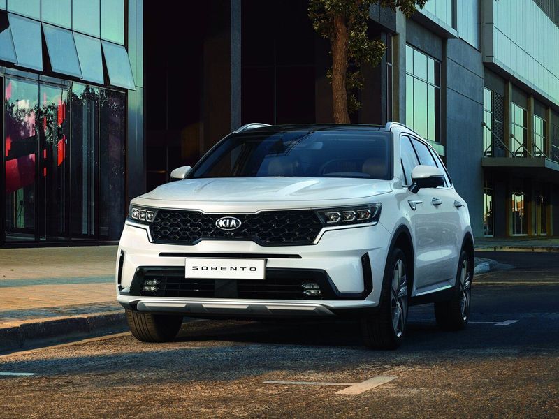 Kia Sorento IV, Внедорожник 5 дв. — вид спереди