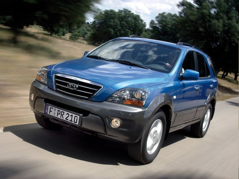 Kia Sorento I Рестайлинг, Внедорожник 5 дв. — вид спереди справа