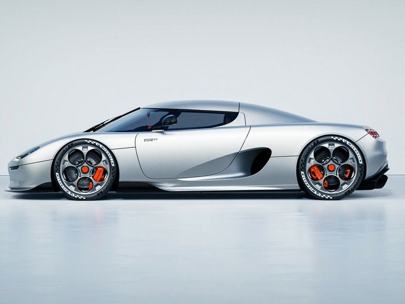Koenigsegg CC850، تارغا — منظر من الجانب الأيسر