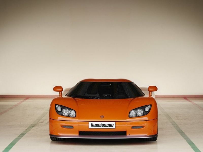 Koenigsegg CCR، كوبيه — منظر أمامي