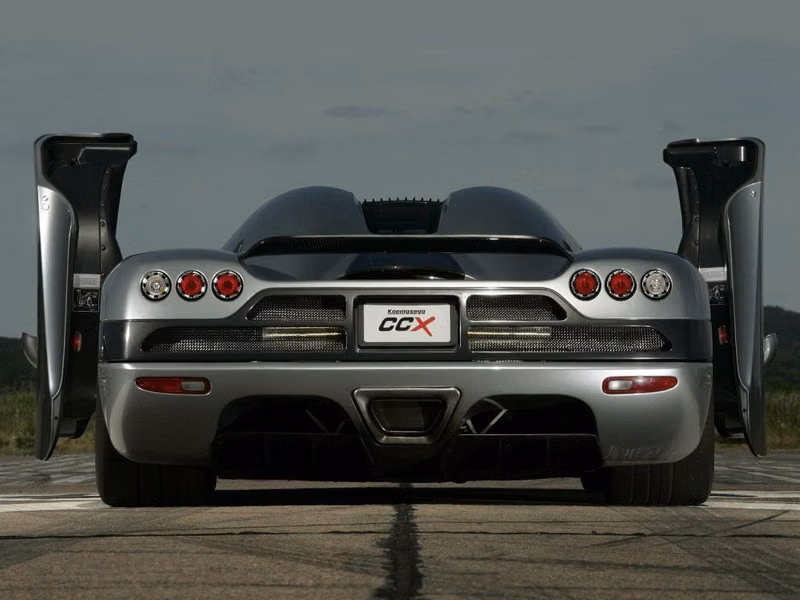 Koenigsegg CCX، تارغا — منظر خلفي