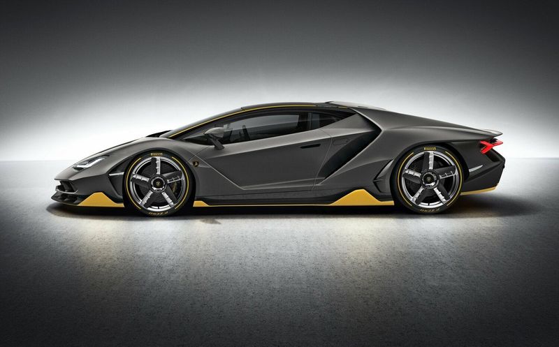 Lamborghini Centenario I، كوبيه — منظر من الجانب الأيسر