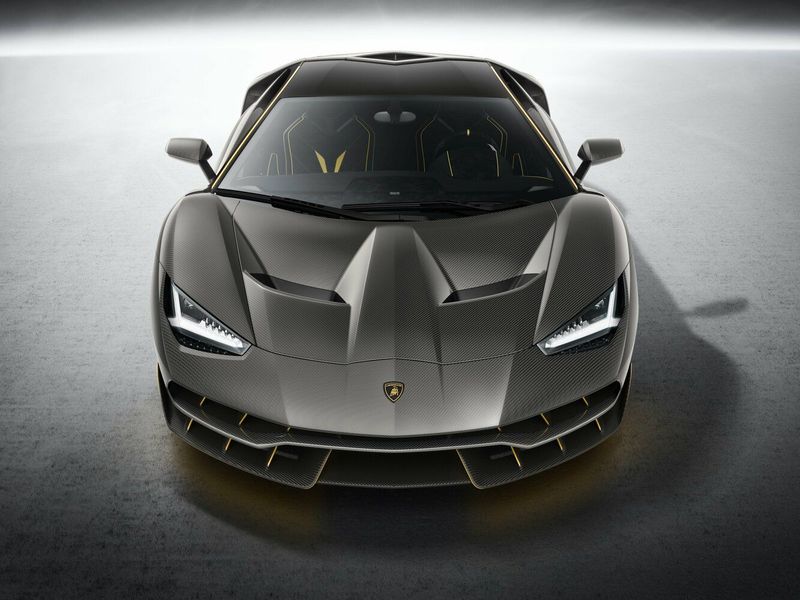 Lamborghini Centenario I، كوبيه — منظر أمامي