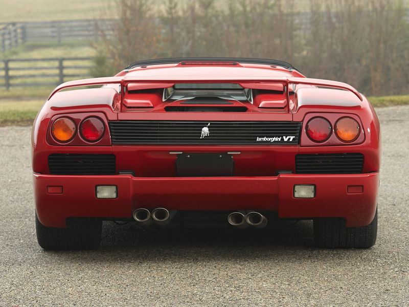 Lamborghini Diablo، رودستر — منظر خلفي