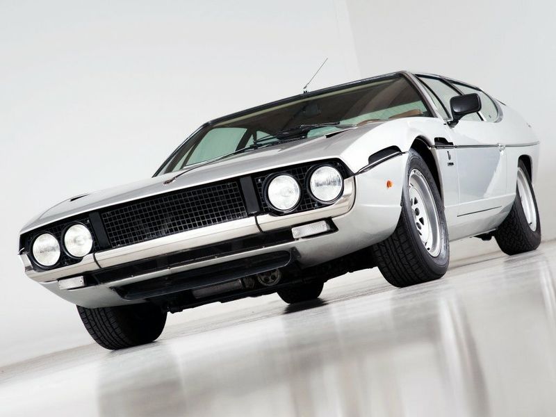 Lamborghini Espada، كوبيه — منظر أمامي أيمن