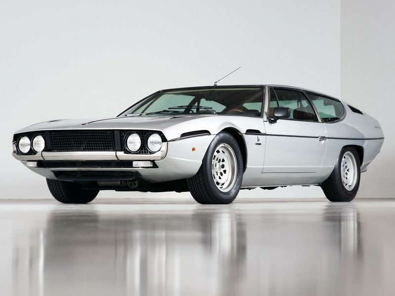 Lamborghini Espada، كوبيه — منظر أمامي أيسر