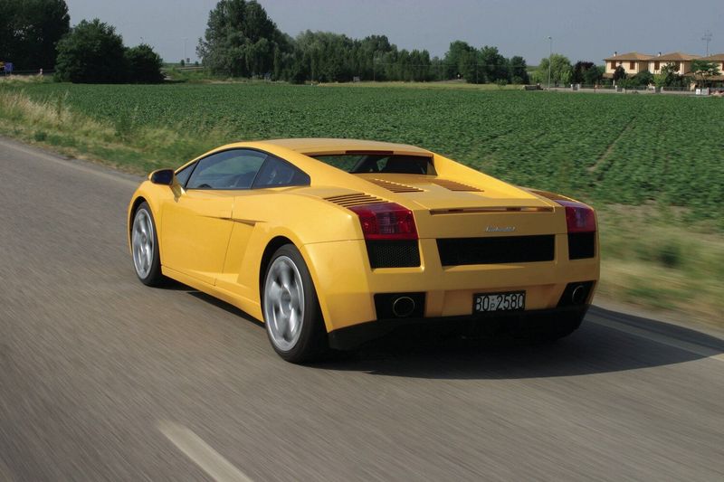 Lamborghini Gallardo I، كوبيه — منظر خلفي أيمن