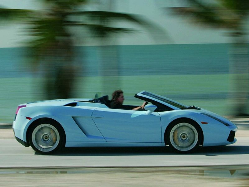 Lamborghini Gallardo I، رودستر — منظر من الجانب الأيسر