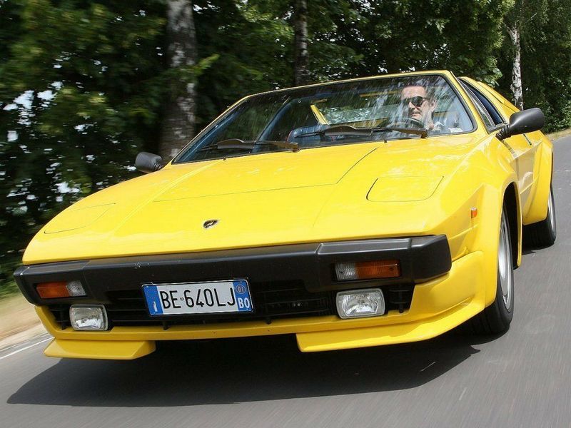 Lamborghini Jalpa، تارغا — منظر أمامي أيمن