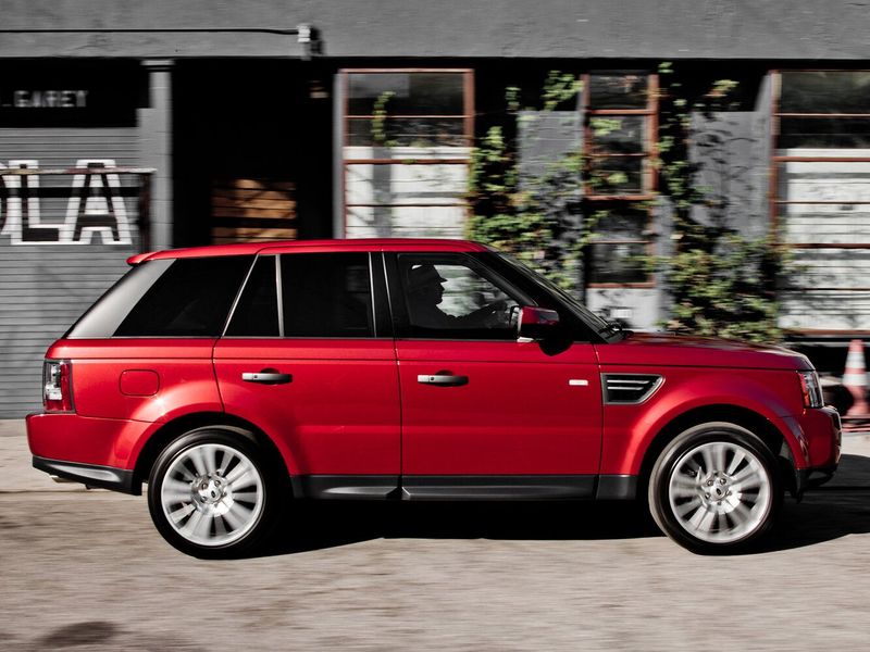 Land Rover Range Rover Sport I (L320) Facelift، دفع رباعي 5 أبواب — منظر من الجانب الأيسر