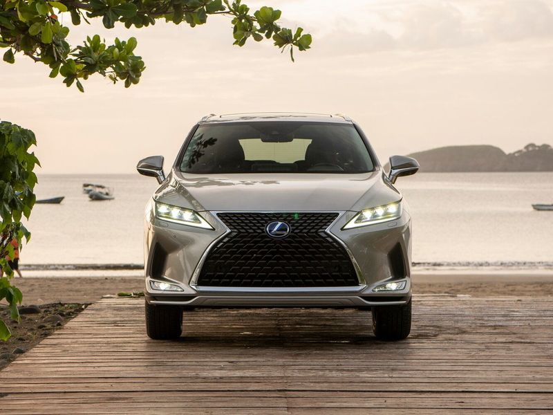 Lexus RX IV Рестайлинг, Внедорожник 5 дв. L — вид спереди