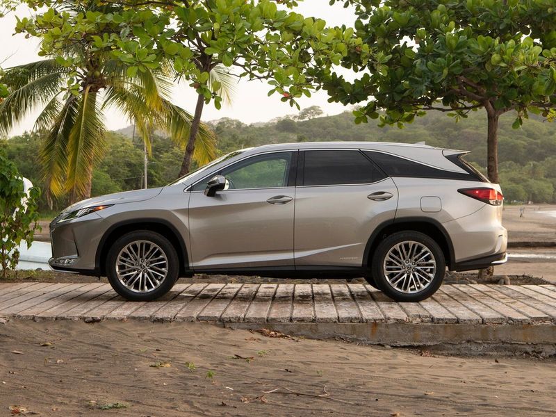 Lexus RX IV Рестайлинг, Внедорожник 5 дв. L — вид слева