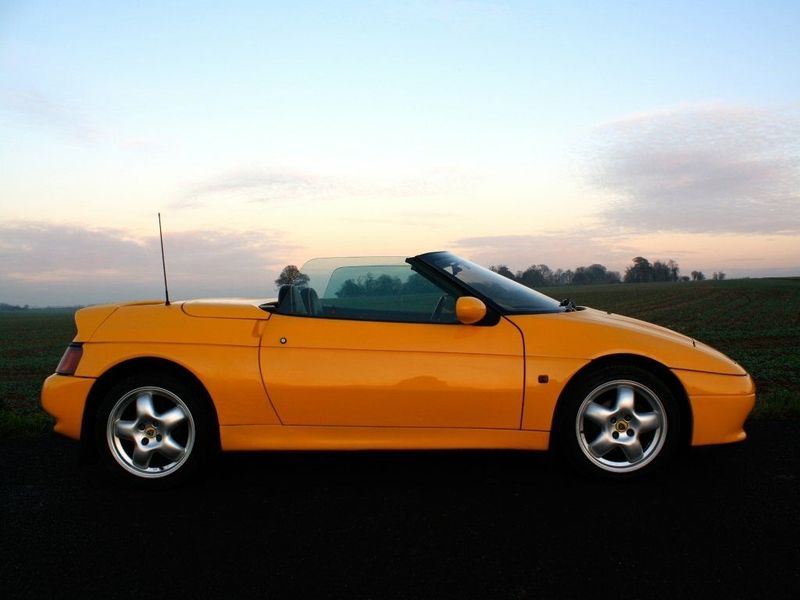 Lotus Elan, Кабриолет — вид слева