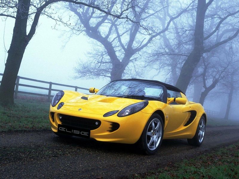 Lotus Elise II, Родстер — вид спереди слева