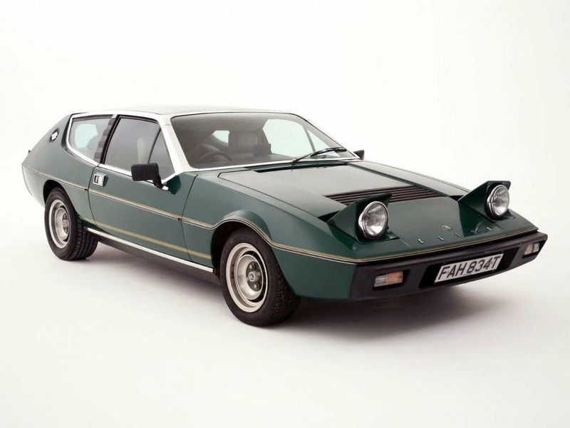 Lotus Elite II, Универсал 3 дв. — вид спереди справа