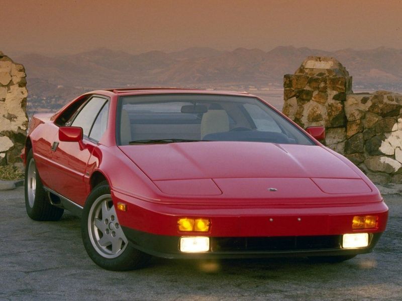 Lotus Esprit IV, Купе — вид спереди слева