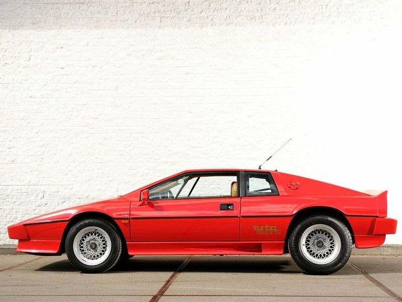 Lotus Esprit III, Купе — вид слева