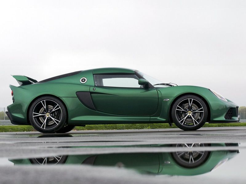 Lotus Exige III, Купе — вид справа
