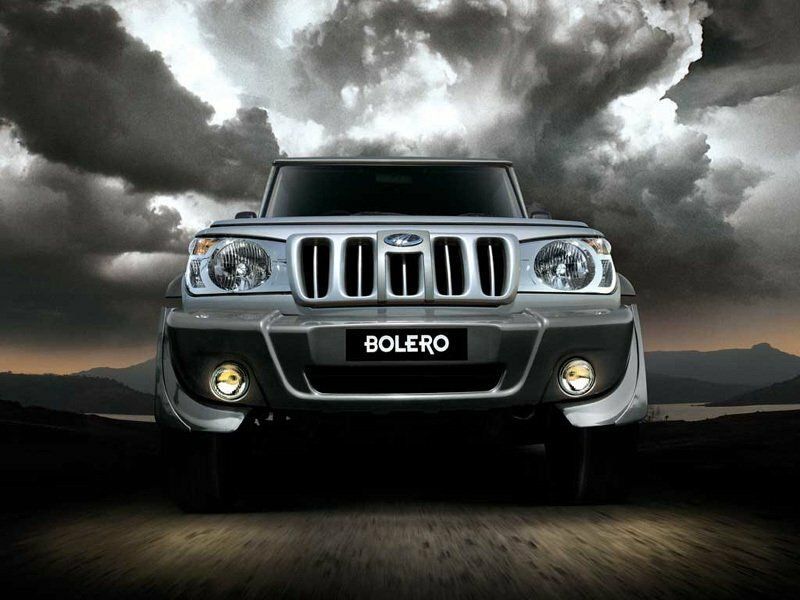 Mahindra Bolero, Внедорожник 5 дв. — вид спереди