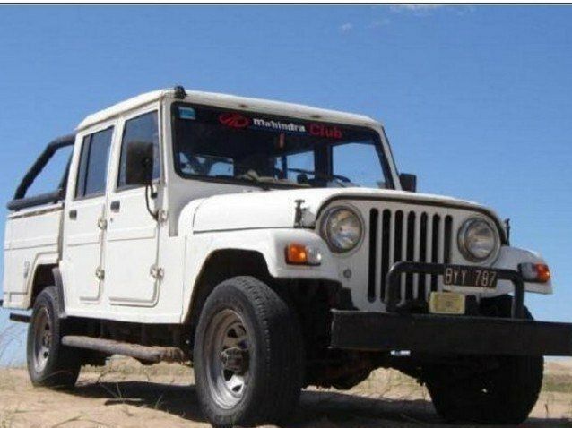 Mahindra MM, Пикап двойная кабина — вид спереди справа