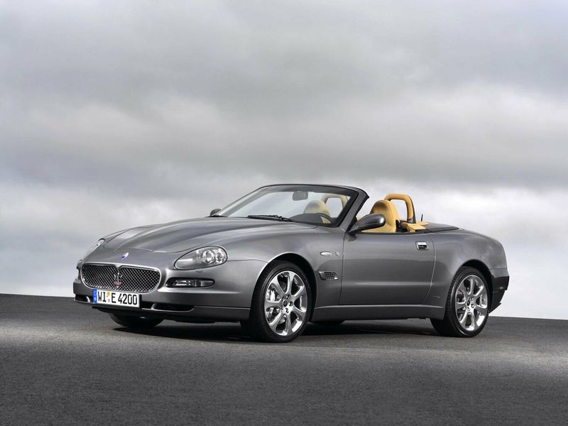 Maserati 4200 GT, Кабриолет — вид спереди справа
