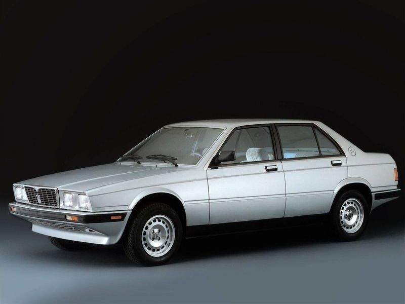 Maserati Biturbo, Седан — вид спереди слева