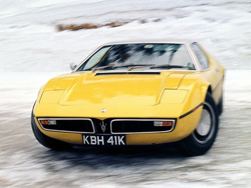 Maserati Bora، كوبيه — منظر أمامي بزاوية ثلاثة أرباع