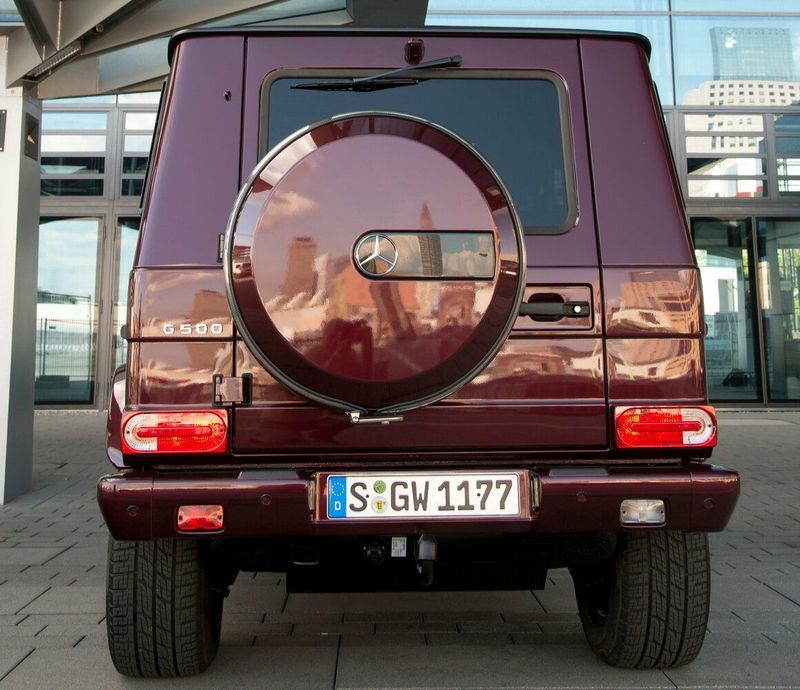 Mercedes-Benz G-Class II (W463 W463) فيس ليفت 4، دفع رباعي 5 أبواب — منظر خلفي