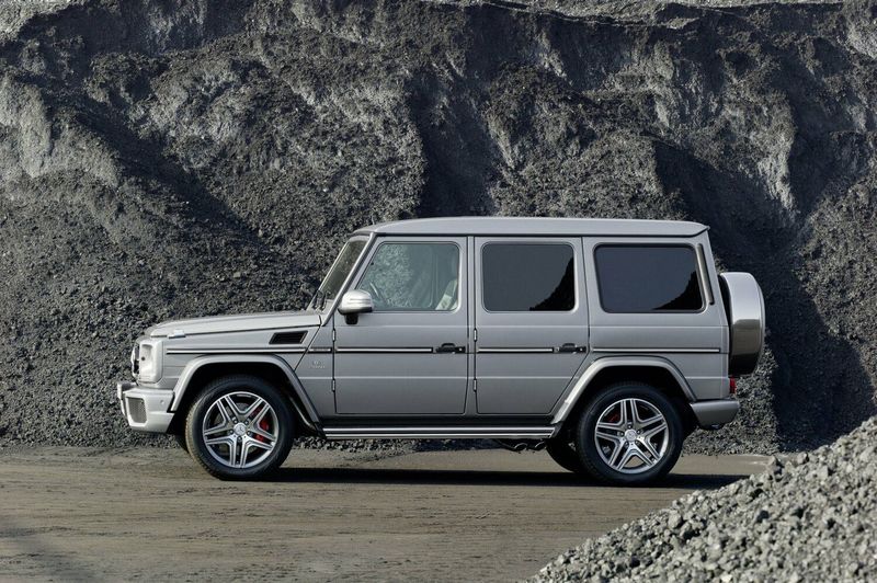 Mercedes-Benz G-Class AMG I (W463) عملية فيس ليفت 2، دفع رباعي 5 أبواب — منظر من الجانب الأيسر