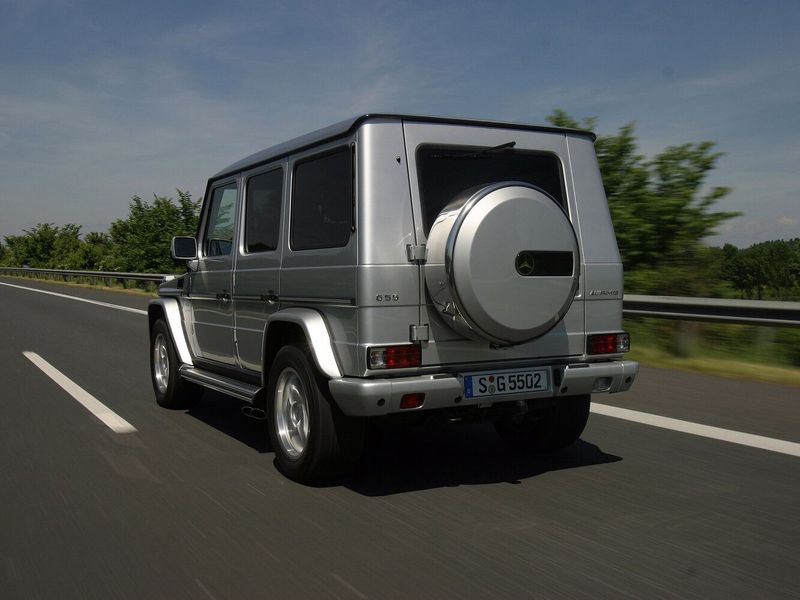 Mercedes-Benz G-Class AMG ط (W463)، دفع رباعي 5 أبواب — منظر خلفي أيمن