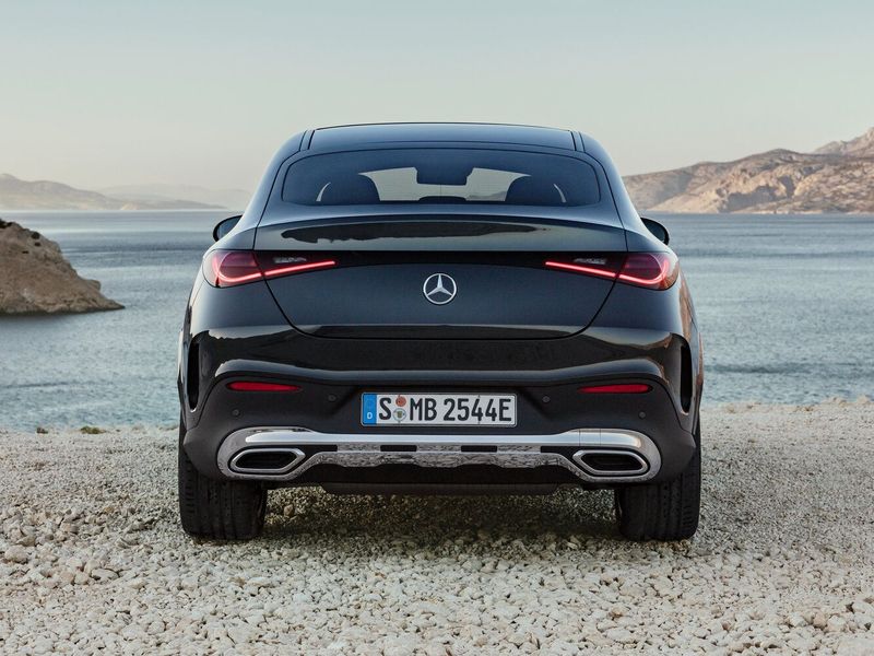 Mercedes-Benz GLC Coupe II (C254)، دفع رباعي 5 أبواب — منظر خلفي
