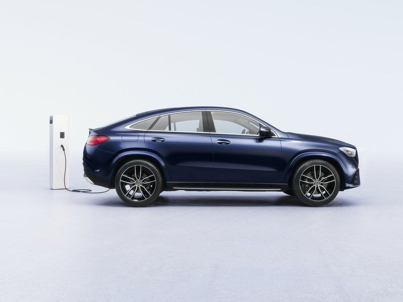 Mercedes-Benz GLE Coupe II (C167) Facelift, SUV 5 dr. — left side view