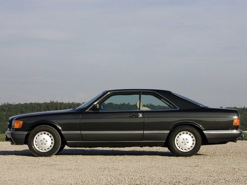 Mercedes-Benz S-Class عملية فيس ليفت II (W126) II (W126)، كوبيه — منظر من الجانب الأيسر