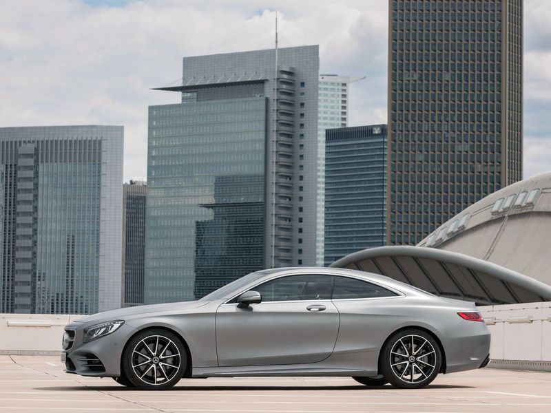 Mercedes-Benz S-Class فيس ليفت السادس (W222، C217)، كوبيه — منظر من الجانب الأيسر