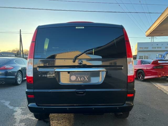 Mercedes-Benz V-Class II (W639)، ميني فان Compact — منظر خلفي