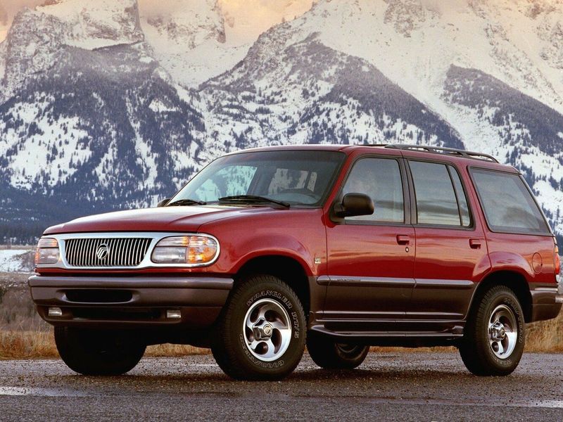Mercury Mountaineer I، دفع رباعي 5 أبواب — منظر أمامي أيسر
