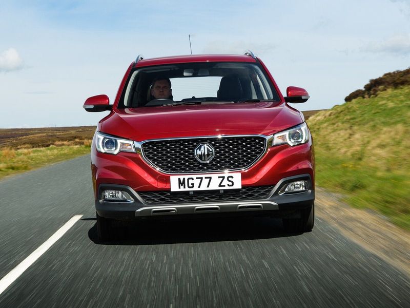 MG ZS II, Внедорожник 5 дв. — вид спереди