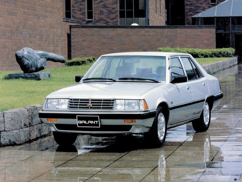 Mitsubishi Galant رابعاً، سيدان — منظر أمامي أيسر