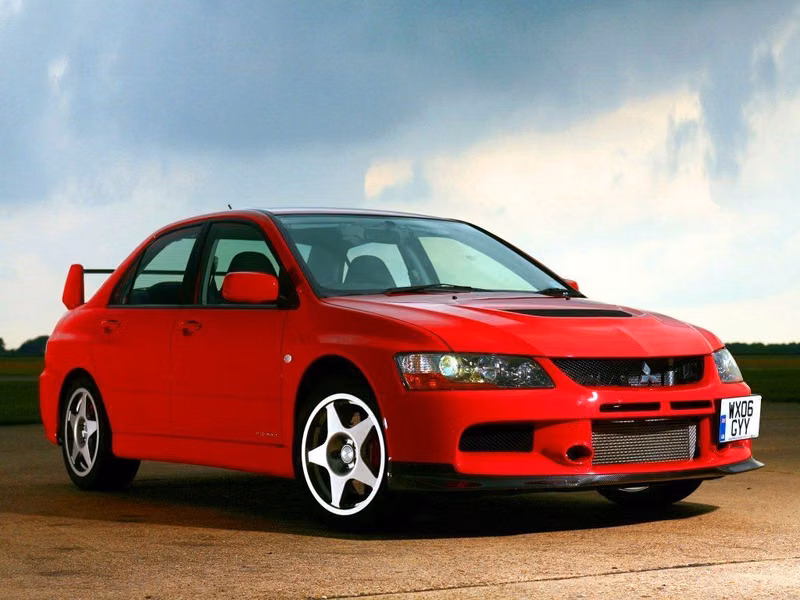 Mitsubishi Lancer Evolution تاسعًا، سيدان — منظر أمامي أيمن