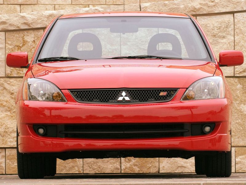 Mitsubishi Lancer Ralliart IX Рестайлинг, Седан — вид спереди