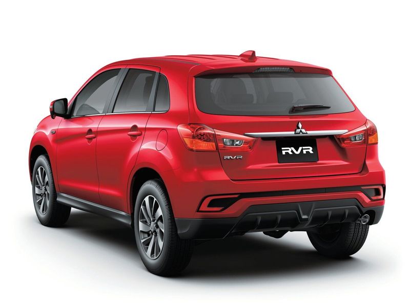 Mitsubishi RVR ثالثاً فيس ليفت 2، دفع رباعي 5 أبواب — منظر خلفي أيسر