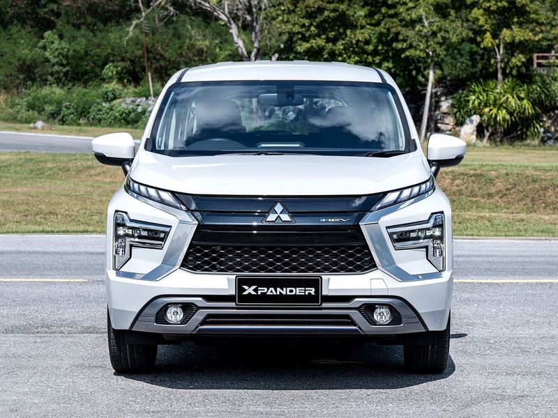 Mitsubishi Xpander I Рестайлинг, Внедорожник 5 дв. — вид спереди