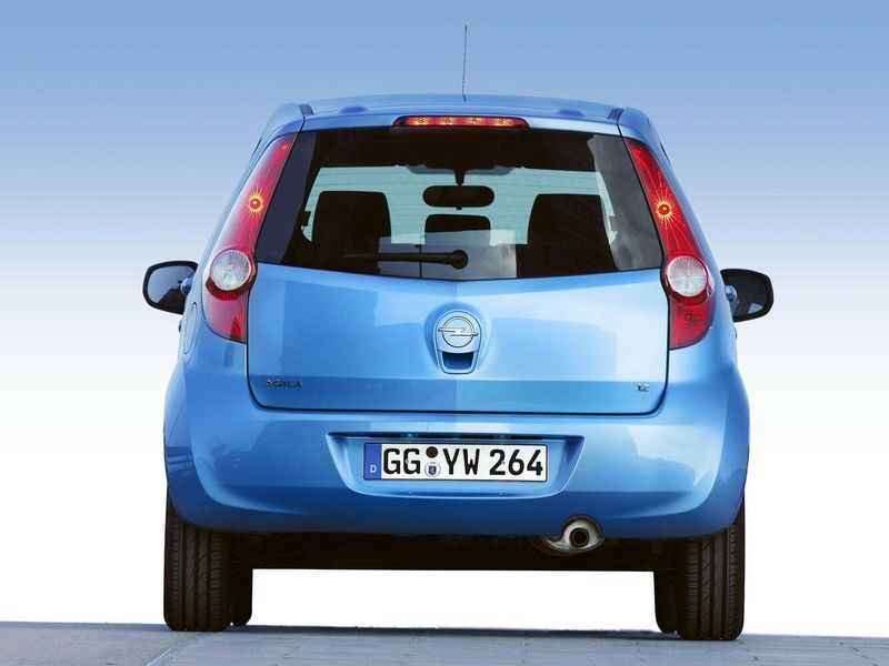 Opel Agila B، هاتشباك 5 أبواب — منظر خلفي