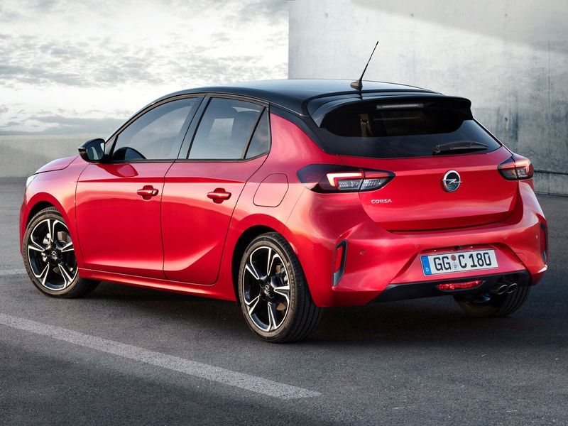 Opel Corsa F, Хэтчбек 5 дв. — вид сзади справа