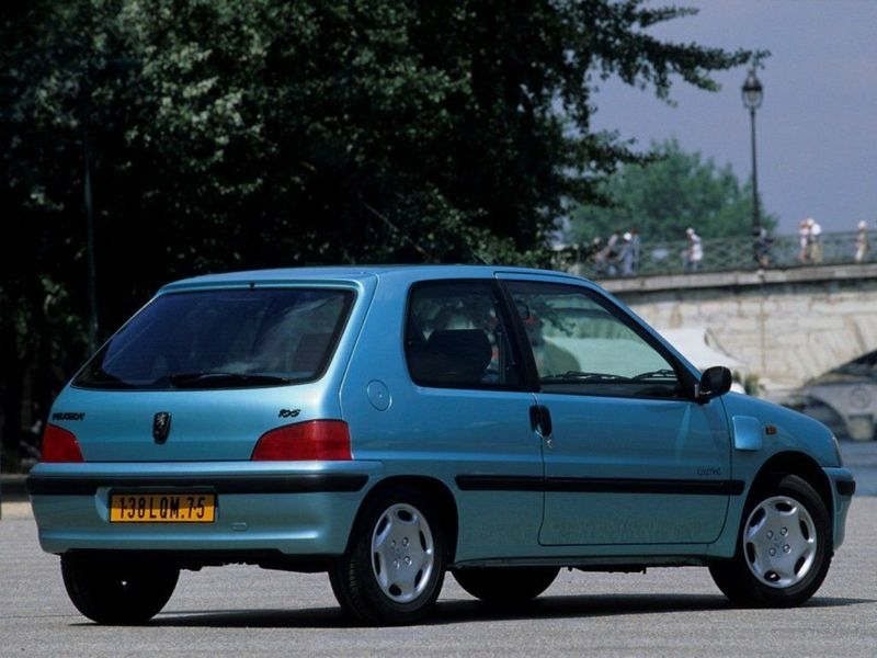 Peugeot 106 I, Хэтчбек 3 дв. — вид сзади справа