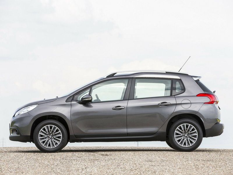 Peugeot 2008 I, Универсал 5 дв. — вид слева