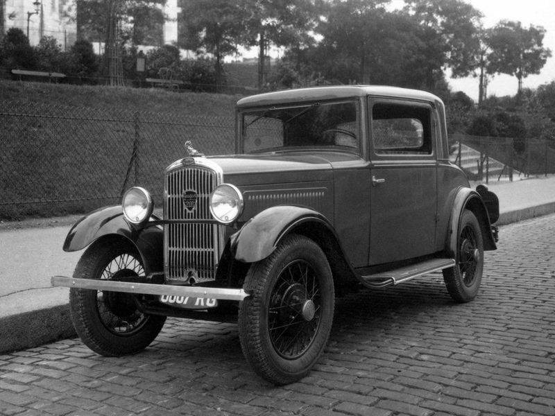Peugeot 201, Купе — вид спереди справа