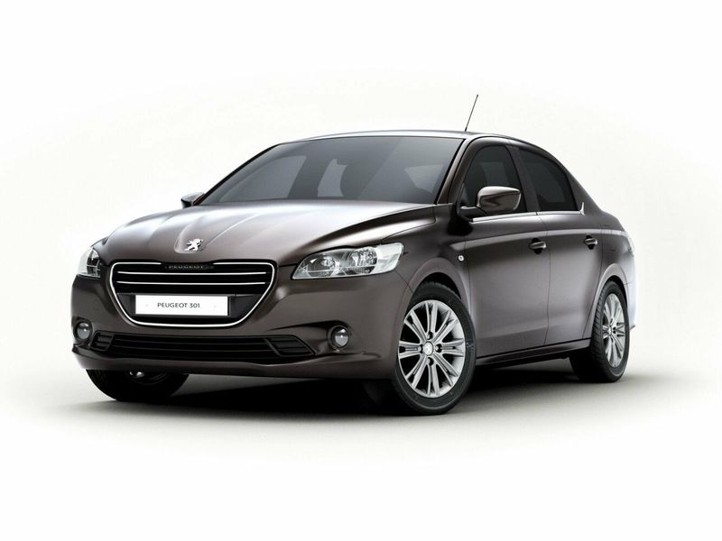 Peugeot 301 I, Седан — вид спереди слева
