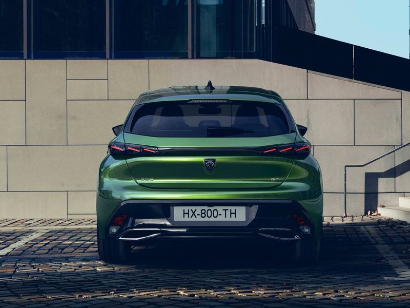 Peugeot 308 III, Хэтчбек 5 дв. — вид сзади